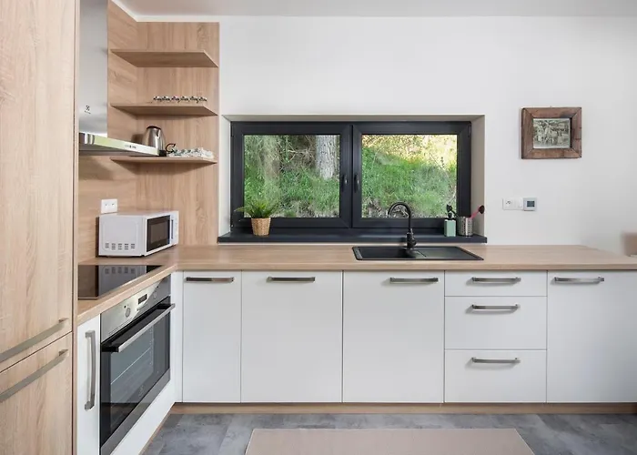 Vecernica * Liptovský Mikuláš